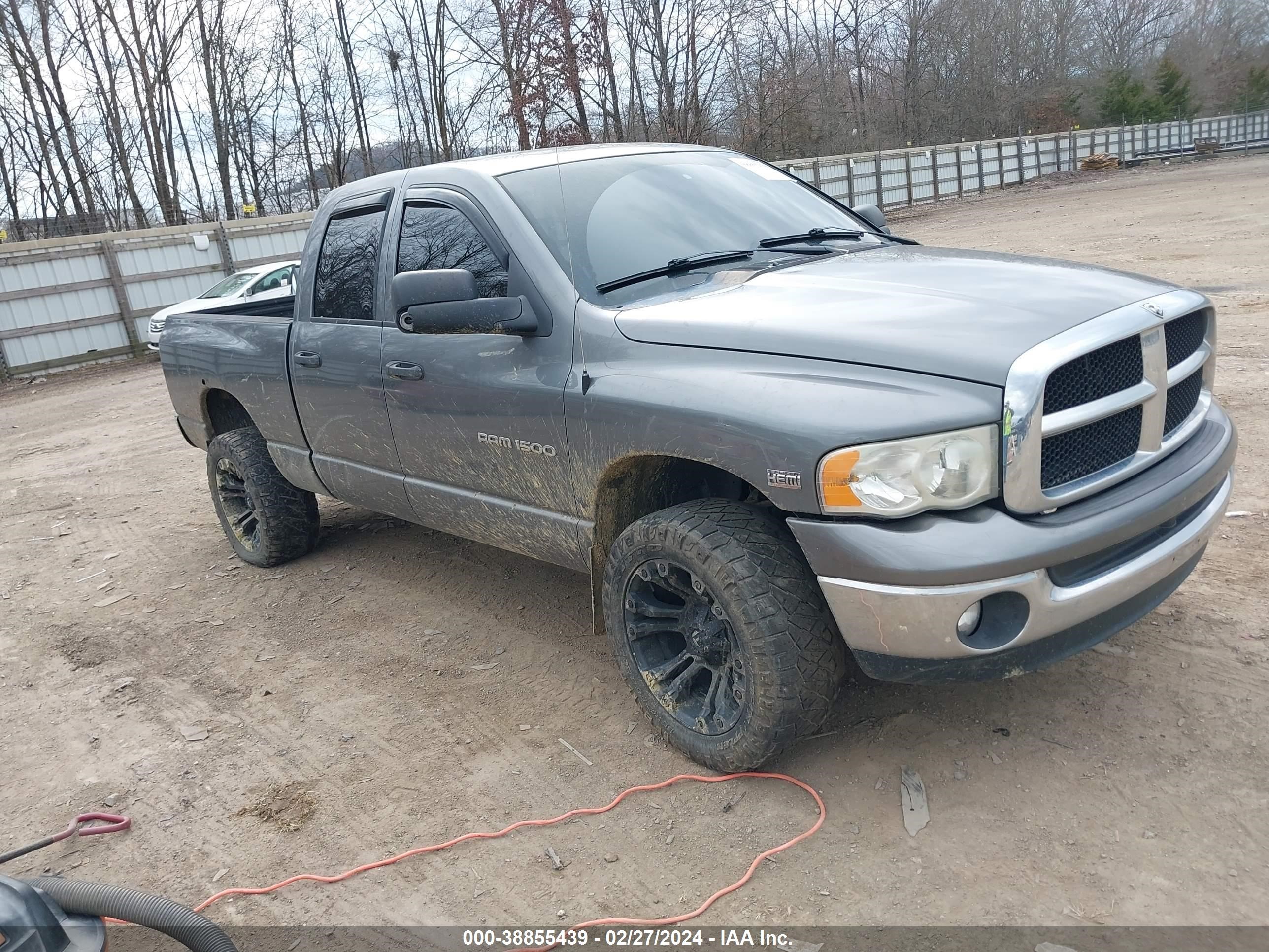 DODGE RAM 2005 1d7hu18dx5s144368