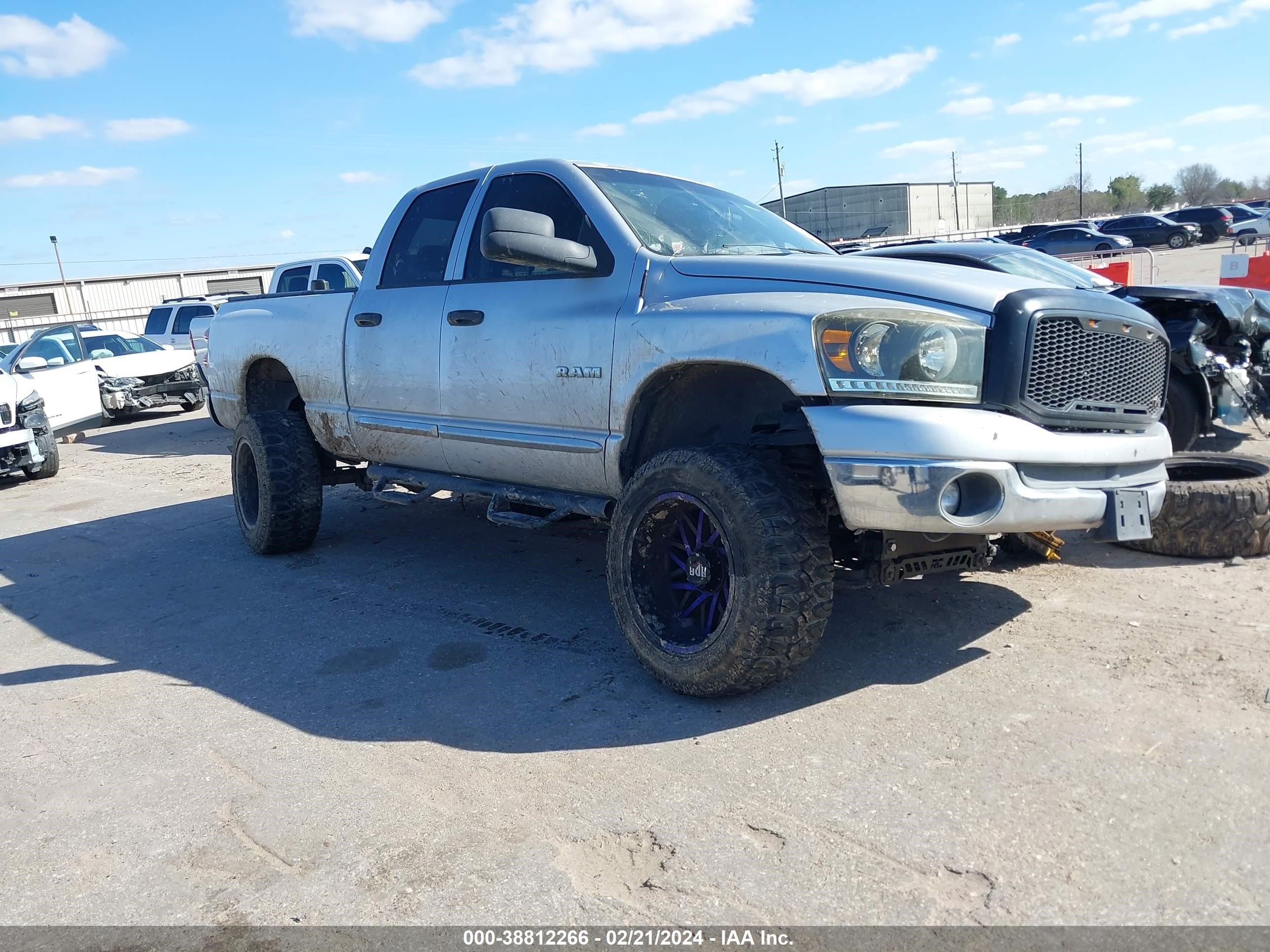 DODGE RAM 2008 1d7hu18n18s544168