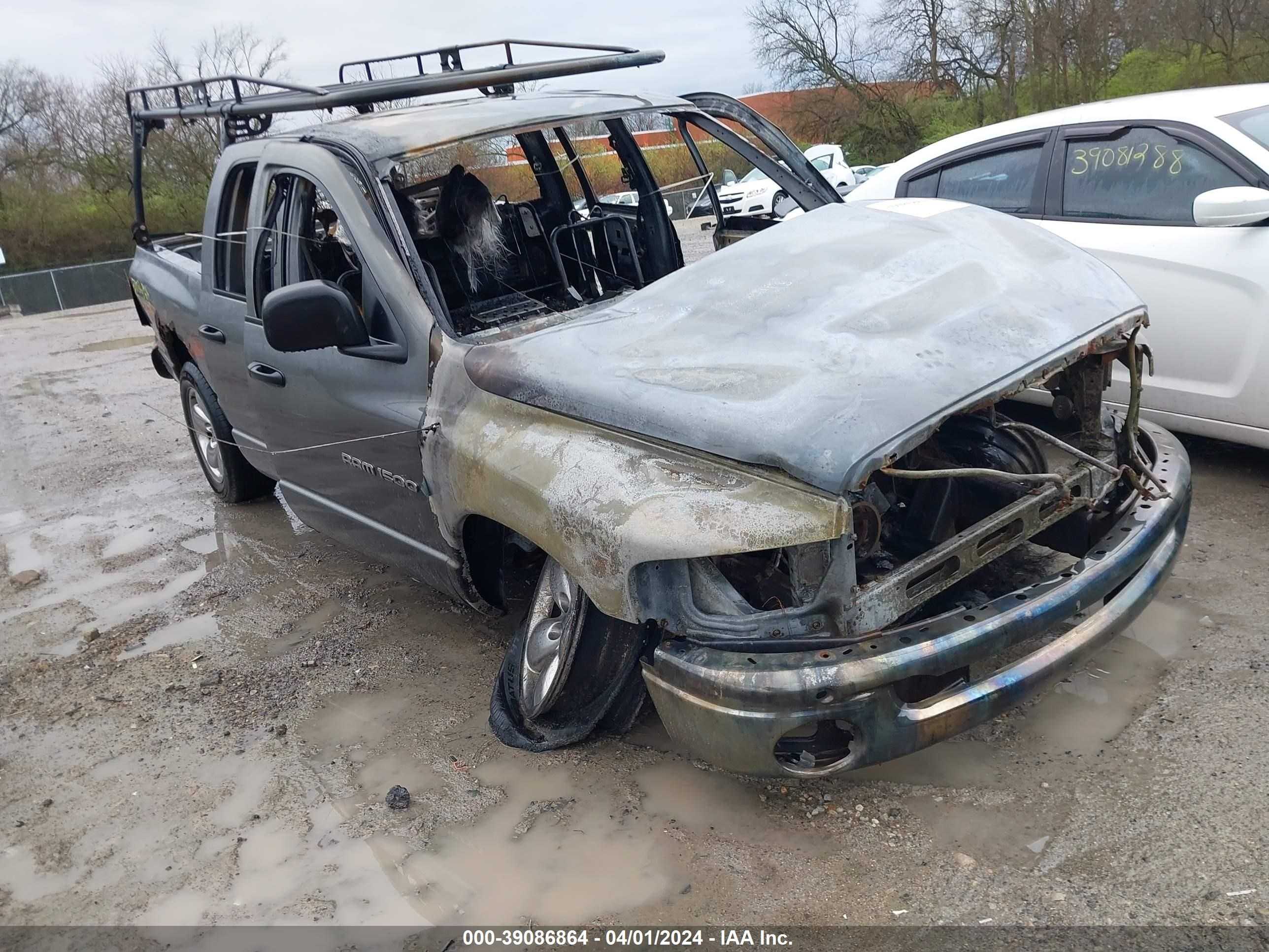 DODGE RAM 2005 1d7hu18n35s274839