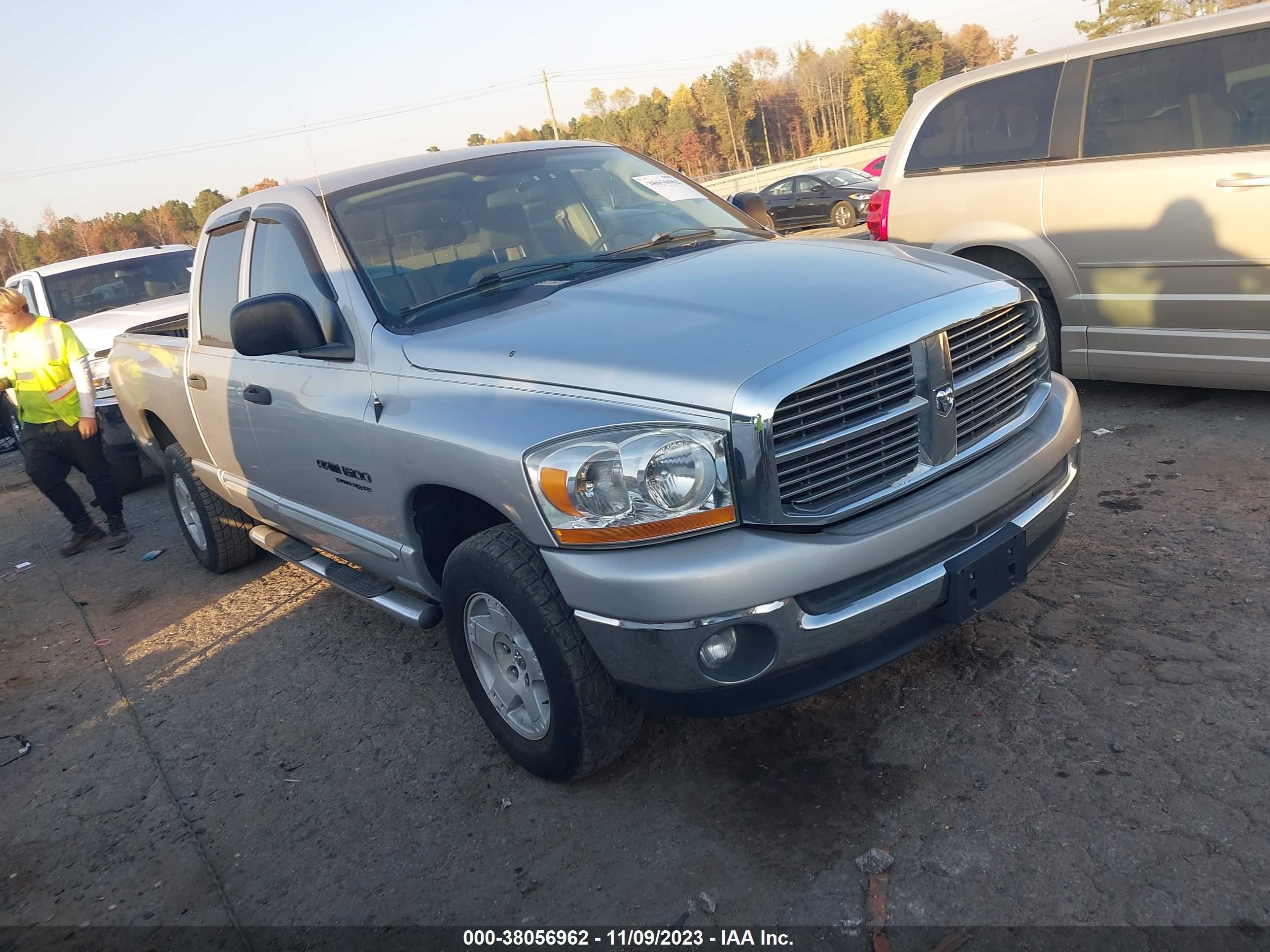 DODGE RAM 2006 1d7hu18n36s663269