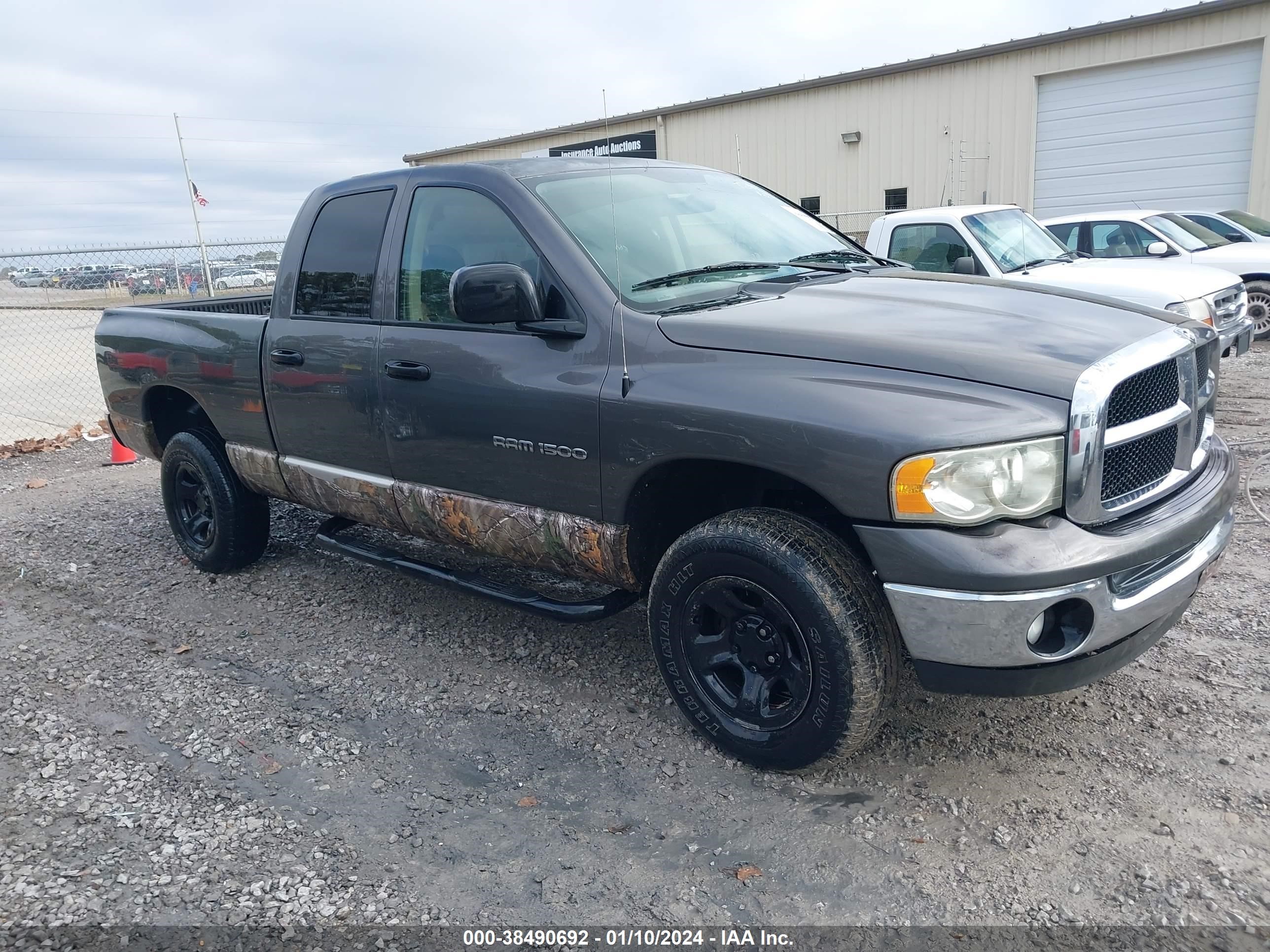 DODGE RAM 2003 1d7hu18n83j605322