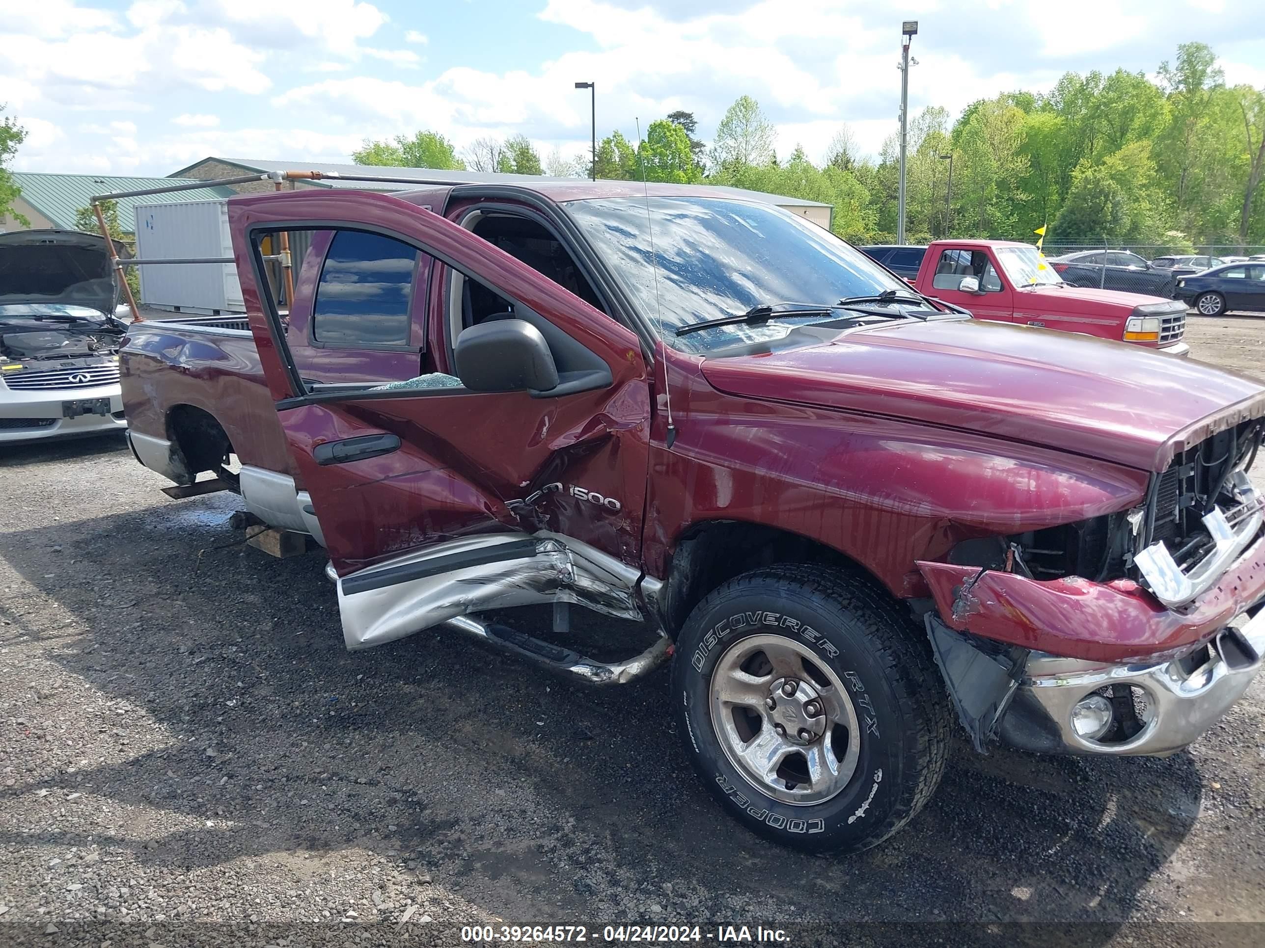 DODGE RAM 2003 1d7hu18n83s134816