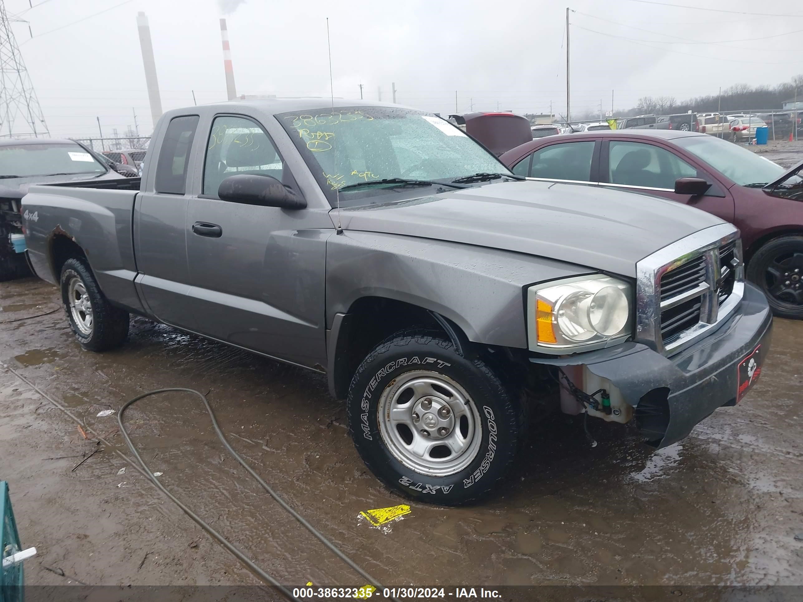 DODGE DAKOTA 2005 1d7hw22k05s250240