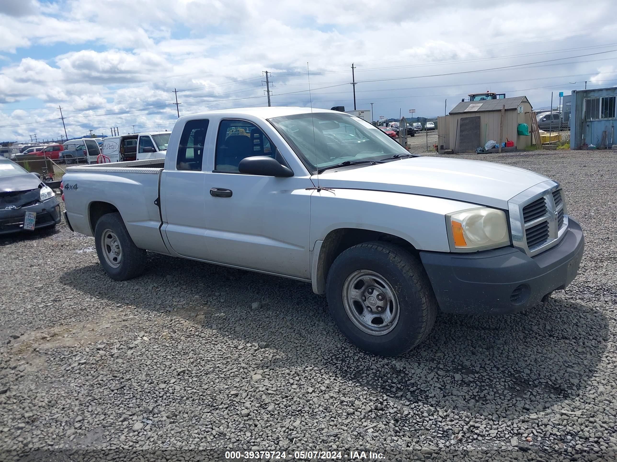 DODGE DAKOTA 2005 1d7hw22k85s224761