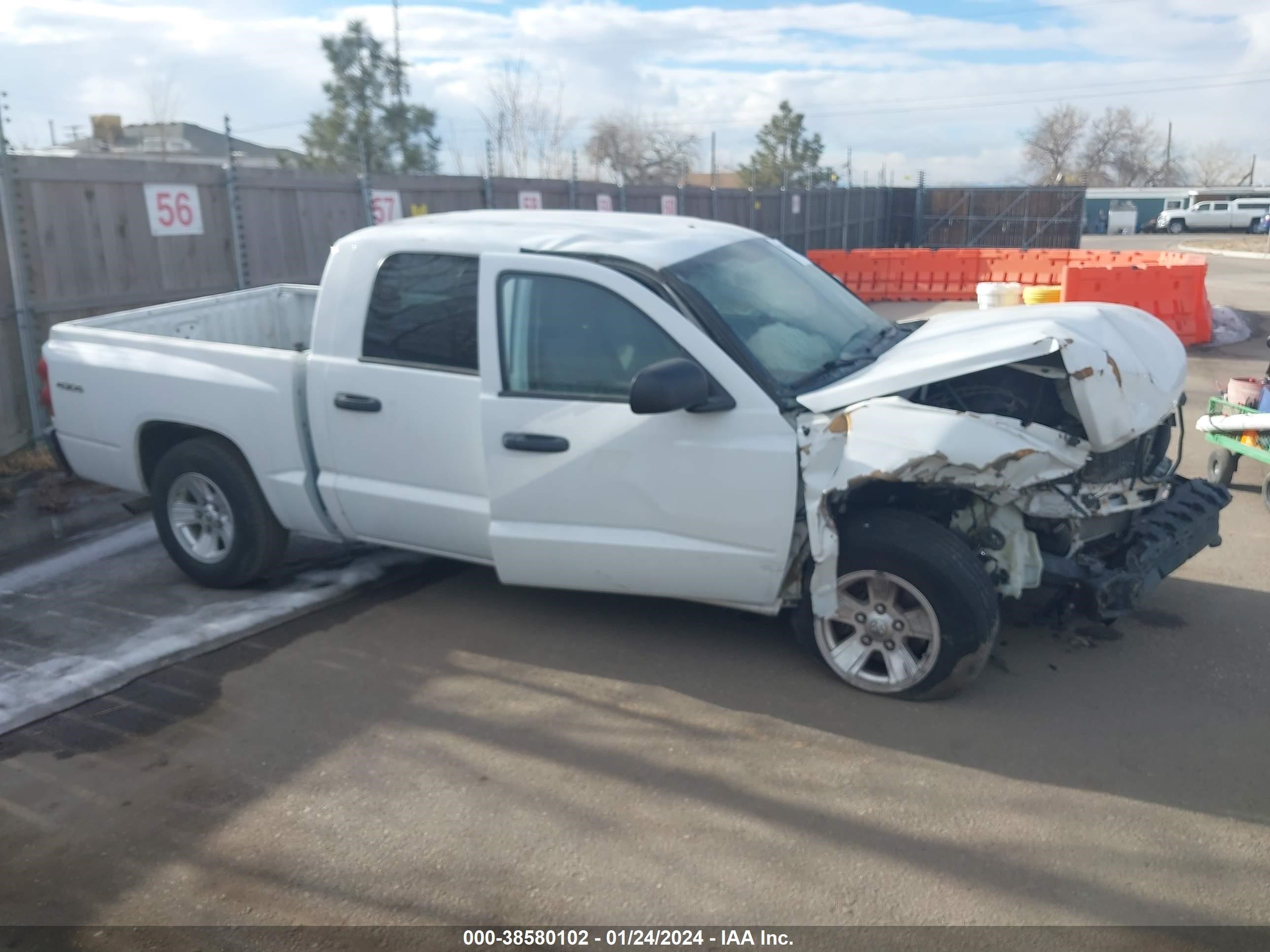 DODGE DAKOTA 2008 1d7hw38n38s581843