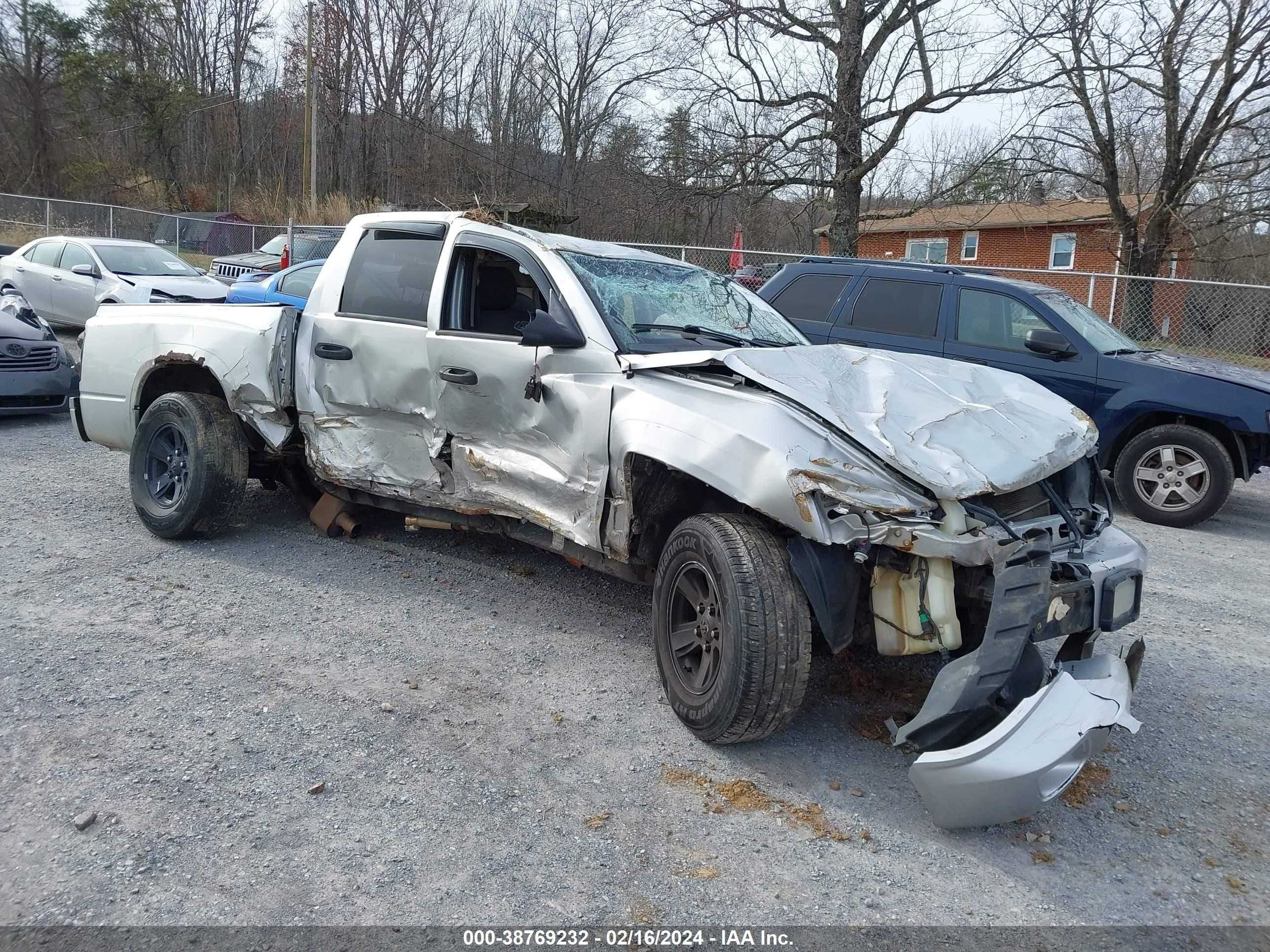 DODGE DAKOTA 2008 1d7hw48n18s581815