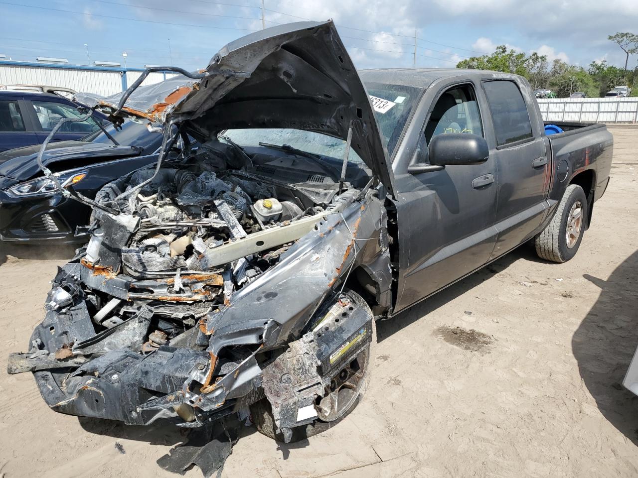 DODGE DAKOTA 2005 1d7hw48n55s136747