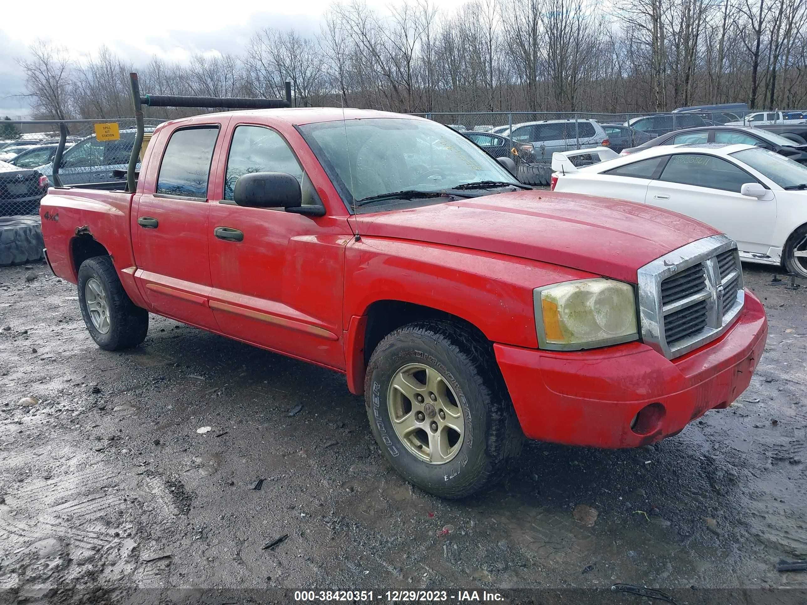 DODGE DAKOTA 2005 1d7hw48n65s127510