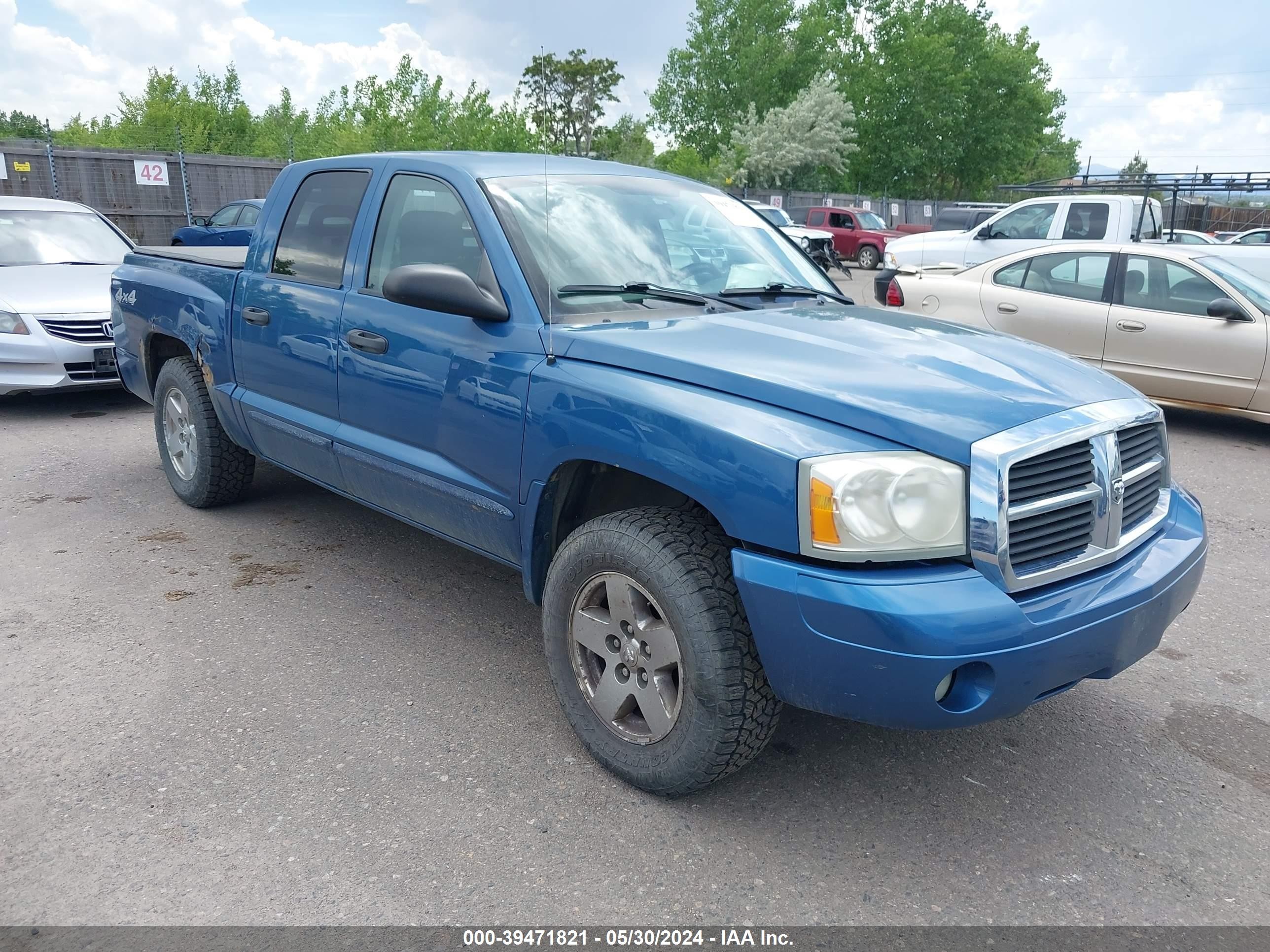 DODGE DAKOTA 2005 1d7hw48n95s158637