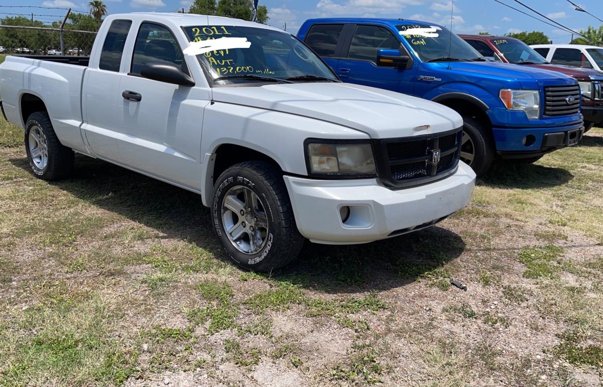 DODGE DAKOTA SLT 2011 1d7re3bk1bs701247