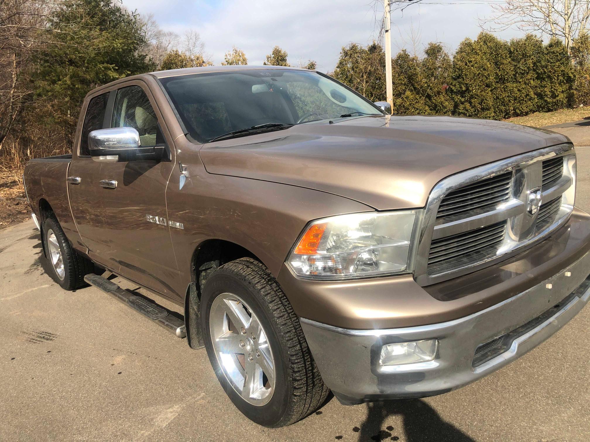 DODGE RAM 1500 2010 1d7rv1gt7as125099