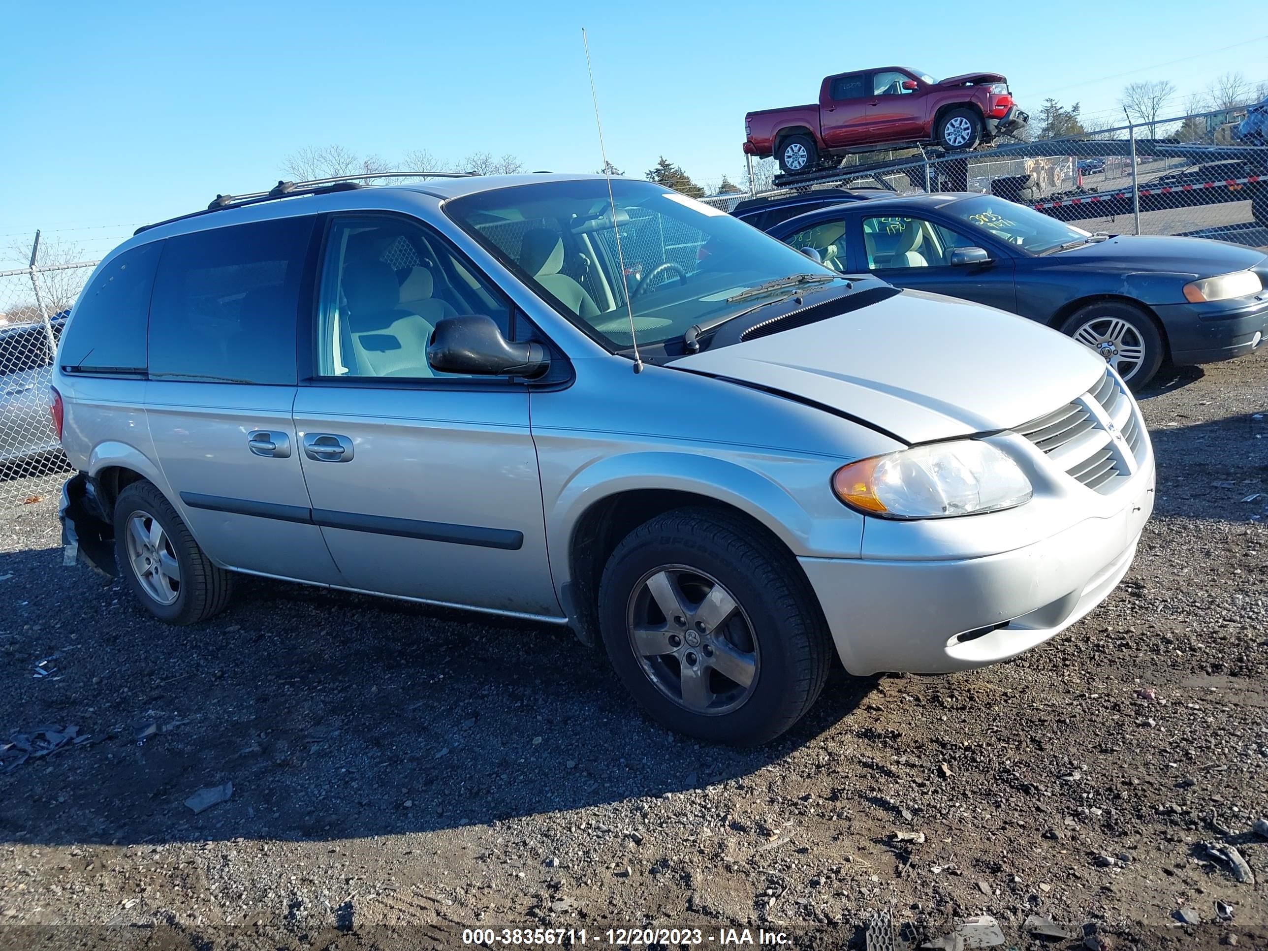 DODGE CARAVAN 2005 1d8gp45r75b324861