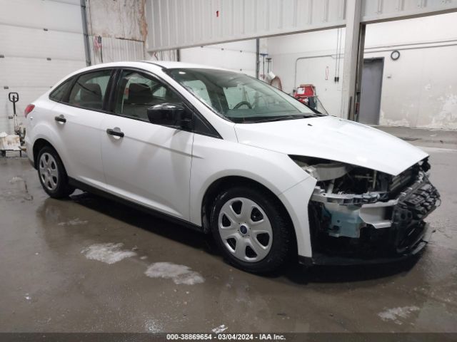 FORD FOCUS 2015 1fadp3e20fl257150