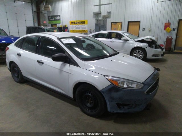 FORD FOCUS 2015 1fadp3e20fl300241