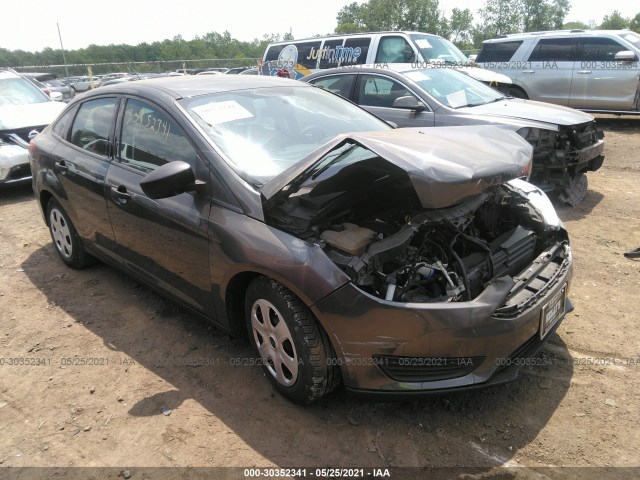 FORD FOCUS 2017 1fadp3e20hl204659