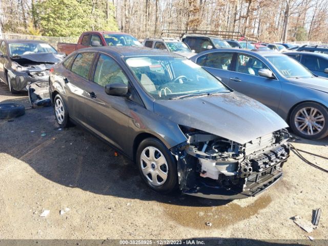 FORD FOCUS 2015 1fadp3e21fl366393