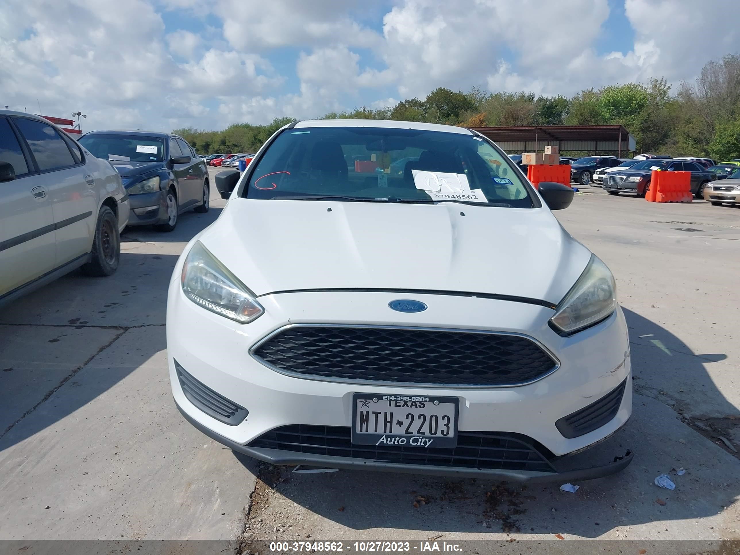 FORD FOCUS 2016 1fadp3e21gl384538