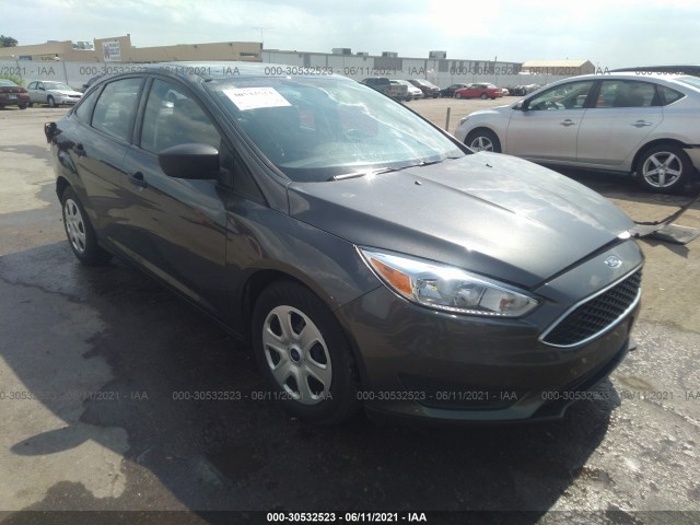 FORD FOCUS 2017 1fadp3e21hl230087