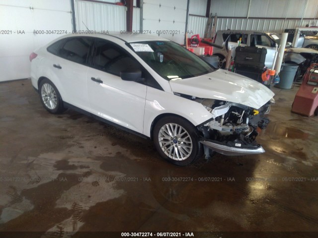 FORD FOCUS 2017 1fadp3e21hl301904