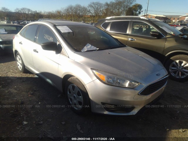 FORD FOCUS 2018 1fadp3e21jl215837