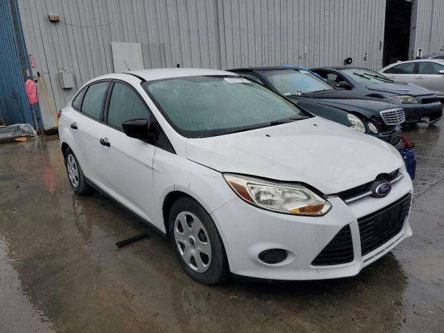 FORD FOCUS 2013 1fadp3e22dl258863