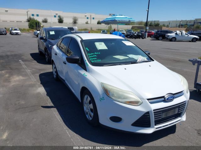 FORD FOCUS 2014 1fadp3e22el453542