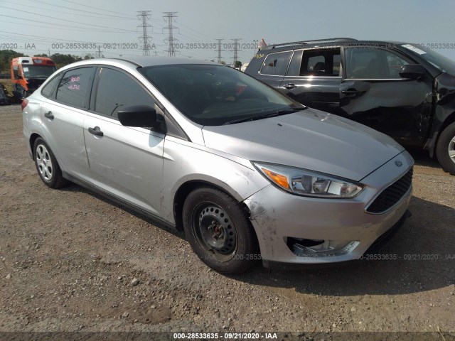 FORD FOCUS 2015 1fadp3e22fl219855