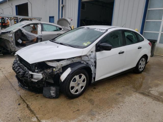 FORD FOCUS 2015 1fadp3e22fl258655