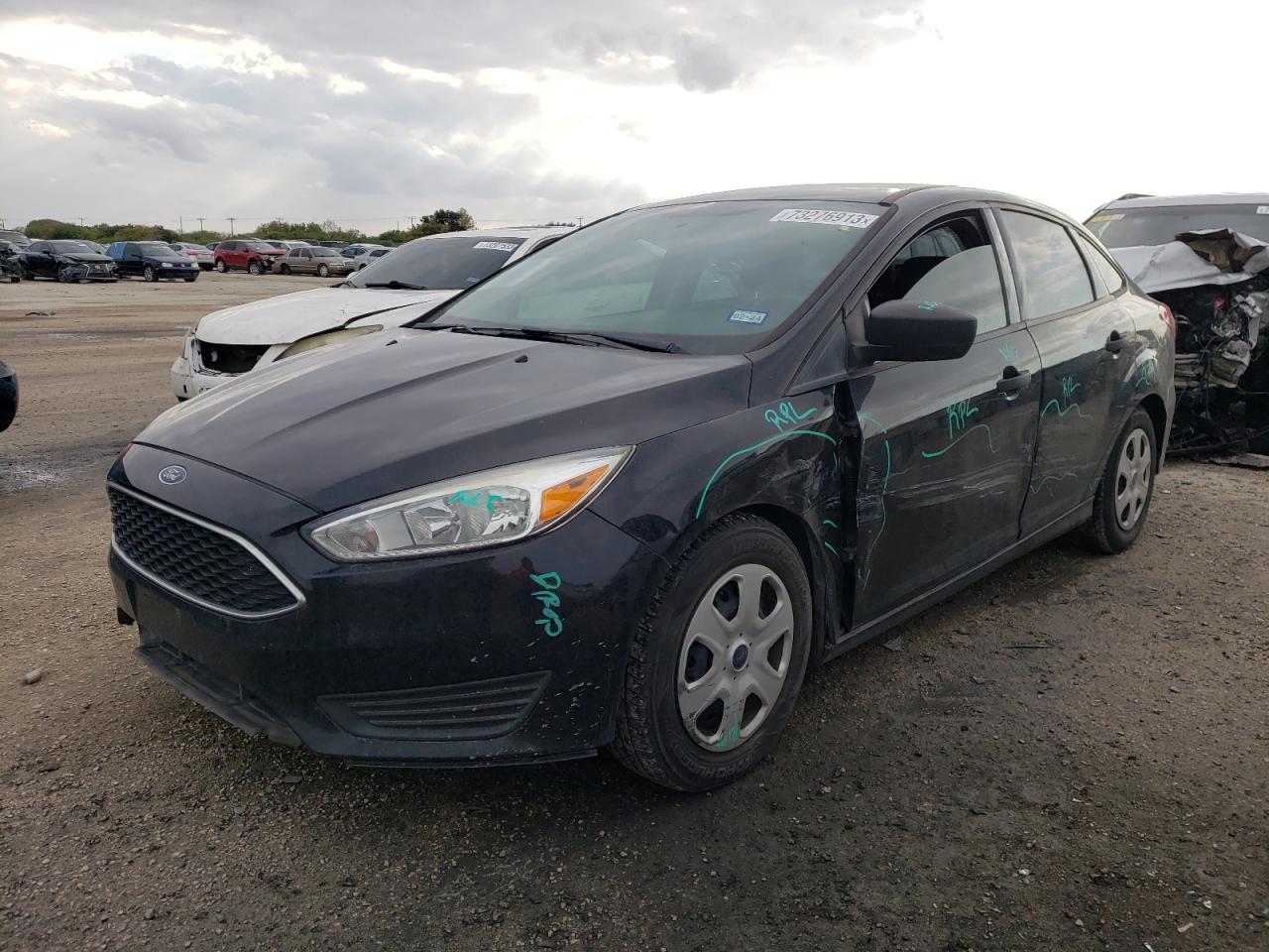 FORD FOCUS 2016 1fadp3e22gl233823