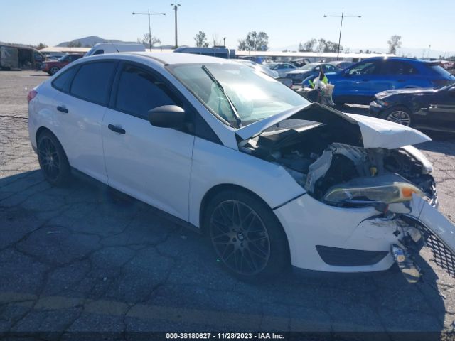 FORD FOCUS 2016 1fadp3e22gl275926