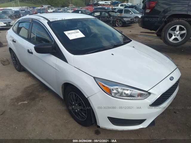 FORD FOCUS 2016 1fadp3e22gl325658