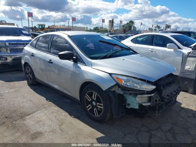 FORD FOCUS 2017 1fadp3e22hl254852