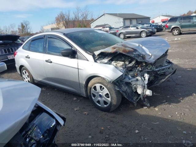 FORD FOCUS 2018 1fadp3e22jl215751