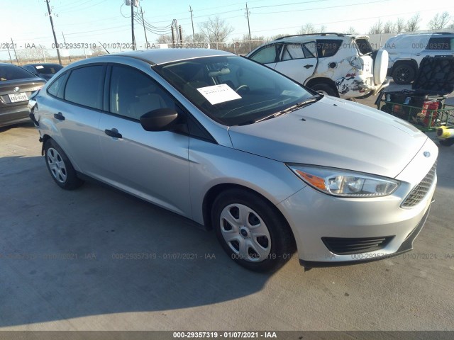 FORD FOCUS 2018 1fadp3e22jl311654