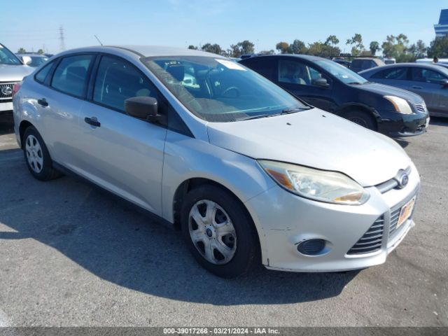 FORD FOCUS 2013 1fadp3e23dl319394