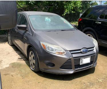 FORD FOCUS 2013 1fadp3e23dl324630