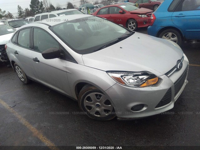 FORD FOCUS 2014 1fadp3e23el165223