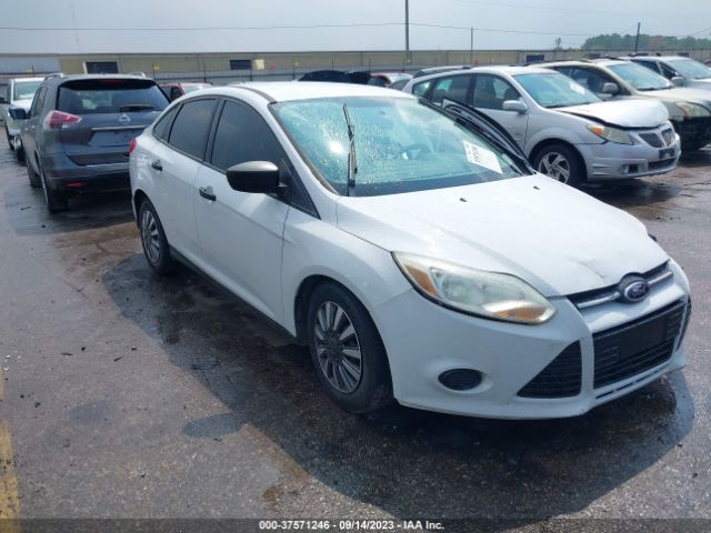 FORD FOCUS 2014 1fadp3e23el430822