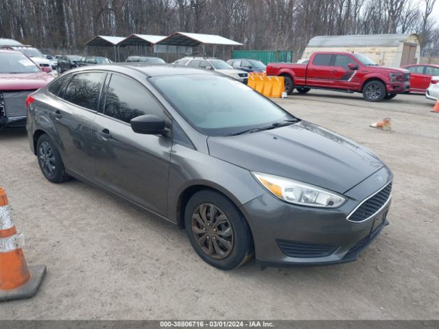 FORD FOCUS 2015 1fadp3e23fl312013