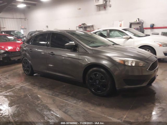 FORD FOCUS 2016 1fadp3e23gl221129