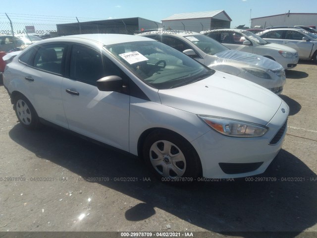 FORD FOCUS 2016 1fadp3e23gl355753