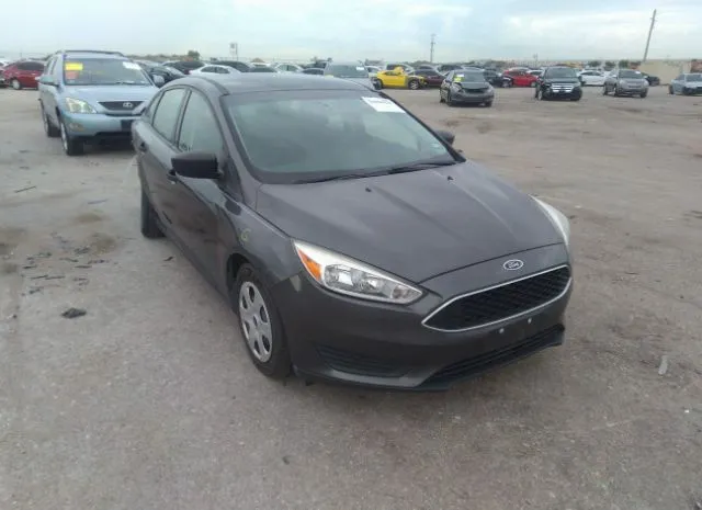 FORD FOCUS 2017 1fadp3e23hl208415