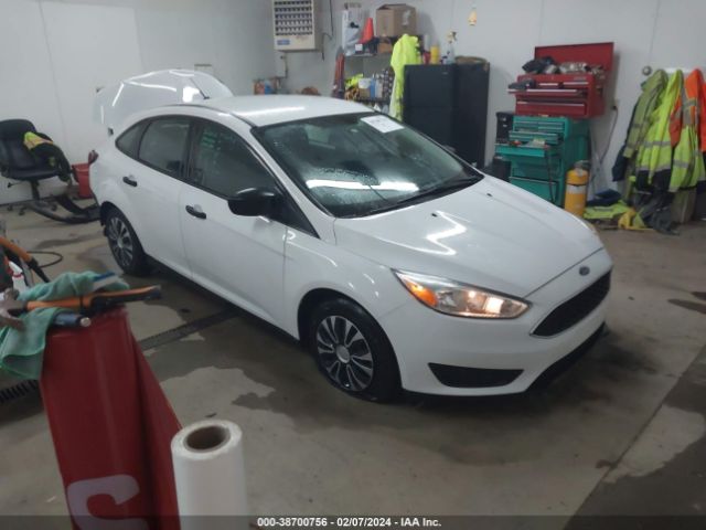 FORD FOCUS 2017 1fadp3e23hl240524