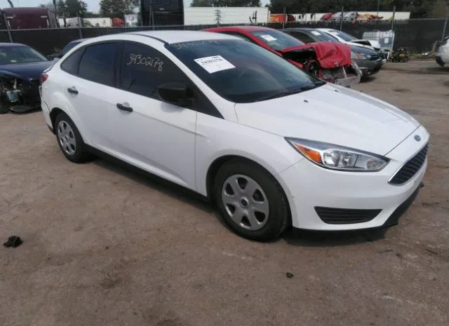 FORD FOCUS 2017 1fadp3e23hl313939