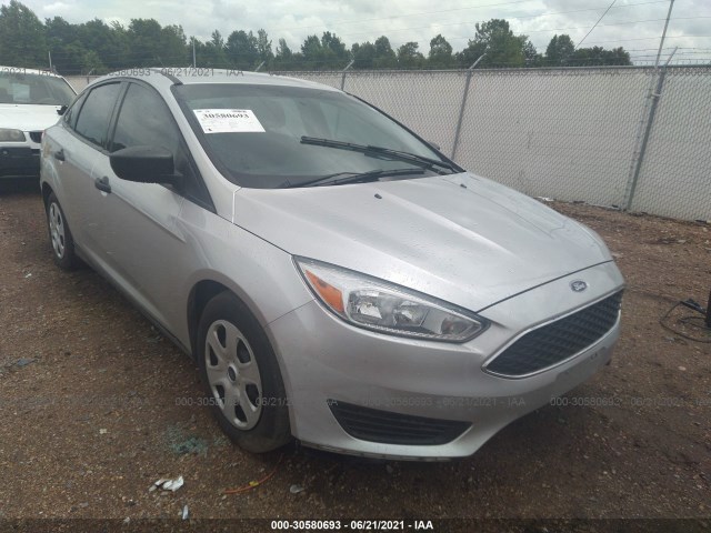 FORD FOCUS 2017 1fadp3e23hl318560