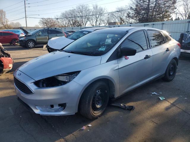 FORD FOCUS 2018 1fadp3e23jl230162