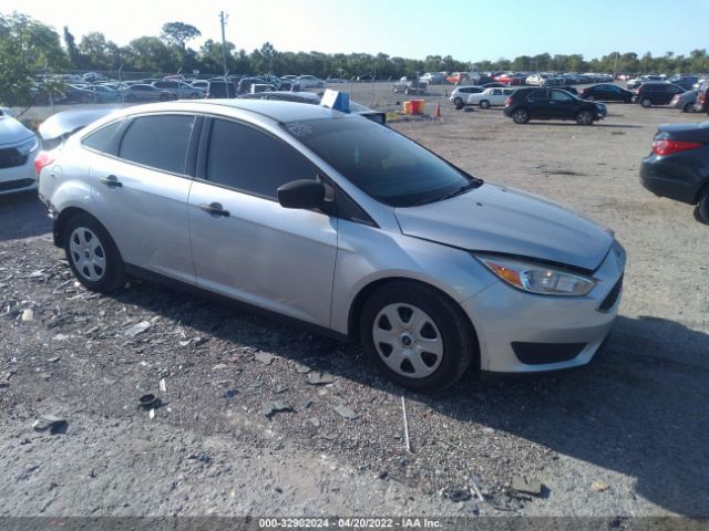 FORD FOCUS 2018 1fadp3e23jl308181