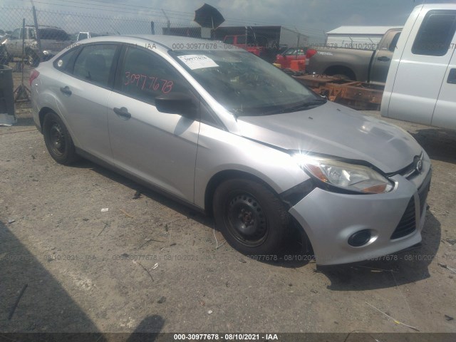 FORD FOCUS 2013 1fadp3e24dl174477