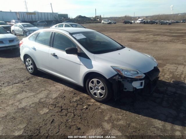 FORD FOCUS 2013 1fadp3e24dl186645