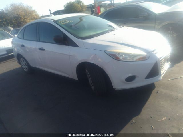 FORD FOCUS 2014 1fadp3e24el350106